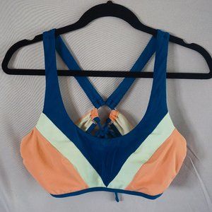 La Vie en Rose scoop neck swim top size L